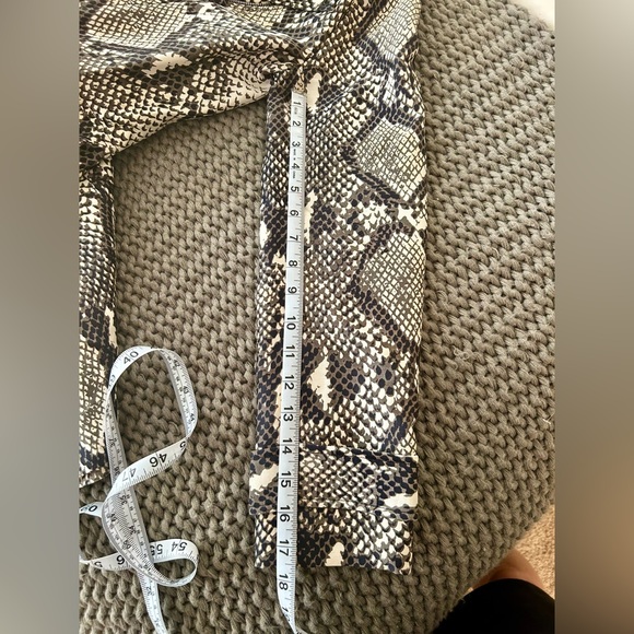 Diane Von Furstenberg Women’s 10 Snake Print Wool & Silk Long Jacket Coat - Picture 11 of 14